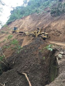 Exhortan a la población a tomar precauciones debido a que las lluvias continuarán con riesgos de deslaves y derrumbes.
