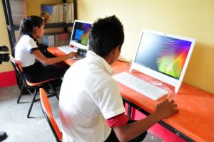 Los escolares expusieron que el proyecto lo eligieron debido al requerimiento de Internet en su población.