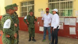 Los técnicos especialistas del Área de Protección Civil y Emergencia Escolar están debidamente acreditados.