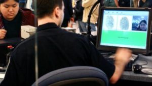 Suspenden provisionalmente secciones