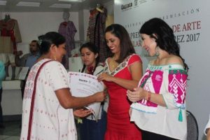 Artesana de San Mateo del Mar