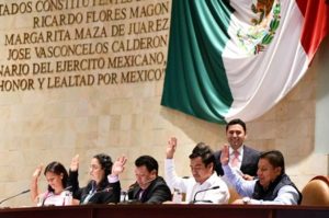 Urgente reubicar temporalmente a los estudiantes afectados en aulas provisionales.