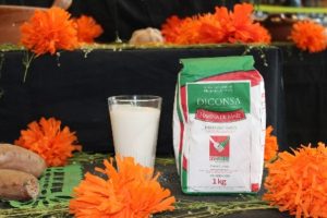 En esta temporada también se incrementa el consumo de mole envasado, chocolate y atoles.