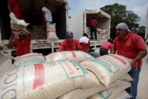 Esta medida aplicará en las más de cuatro mil 700 tiendas comunitarias.