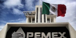 Firman convenio PEMEX y el SAE