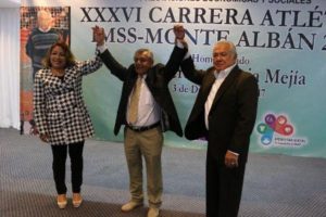 La salida será frente al Hospital General de Zona número 1 del IMSS.