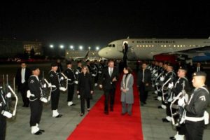 Kiska viaja acompañado de una delegación de empresarios de diversos sectores.