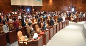 En la Sesión Ordinaria se desahogaron 80 puntos entre Iniciativas, Puntos de Acuerdo y Dictámenes.