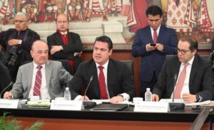 Sería “un grave riesgo a la seguridad nacional” retirar a los militares de sus tareas contra organizaciones criminales.