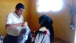 Beneficiadas familias de Santa María Tlahuitoltepec.