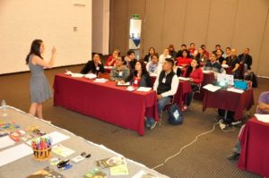 Capacita IEEPO a docentes