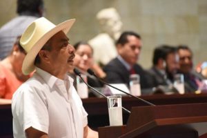 Redoblar esfuerzos para el campo: PRI.