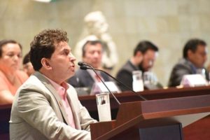 "Hace falta mucho por hacer en el sector salud”: PRI