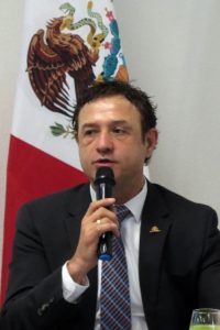 Convocó a quienes buscarán una candidatura en las próximas elecciones a rendir cuentas a la ciudadanía.