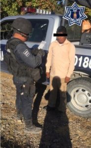 El detenido y el arma fueron puestos a disposición de la autoridad.