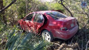 Se enfrentan con policías