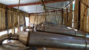 Hallan 55 costales de plástico con hidróxido de sodio.