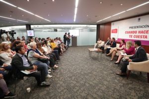 “Hay que seguir reflexionando para encontrar soluciones al problema”.