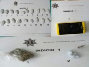 Las sustancias y objetos asegurados fueron turnados a la Fiscalía especializada.