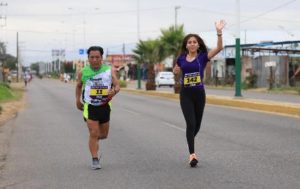 Los ganadores en las categorías varonil y femenil, recibieron un premio en efectivo.