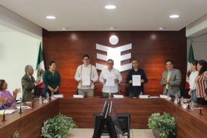 Presentan guía y formatos para que la ciudadanía formule estos trámites de manera sencilla.