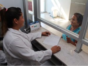 Garantizar el acceso a las y los oaxaqueños a un sistema de salud universal.