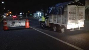 Las unidades de motor quedaron bajo resguardo de la Policía Vial Estatal.