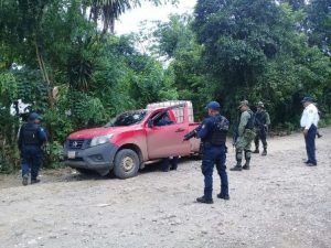 Recuperan camionetas con reporte de robo