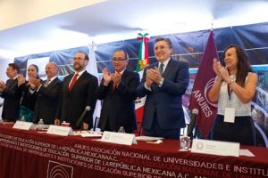 Consolidar educación, en y para los derechos humanos, elemento indispensable.