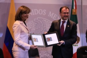 Suscriben Colombia y México