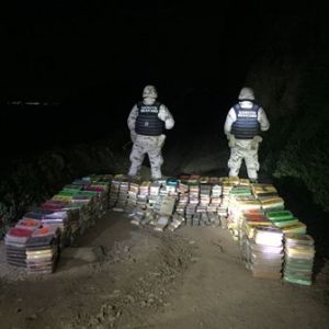 Aseguran cargamento de drogas