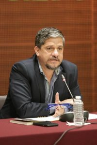 Norberto Vázquez, autor del libro, es un reportero mexicano especializado en investigación documental.