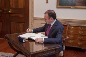 El encuentro evidencia el interés de México por mantener un diálogo abierto y respetuoso con el gobierno de EU.