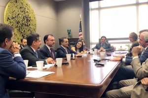Esta visita a Washington da cumplimiento a un punto de acuerdo aprobado por la Comisión Permanente.