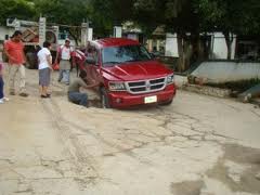 Instala PT módulo de denuncia de automovilistas, por baches en Oaxaca