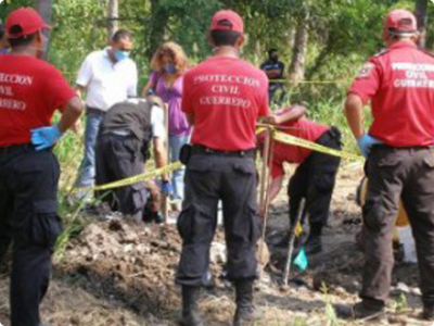 Termina búsqueda de cuerpos en fosa en Acapulco; hallan 18 cadáveres