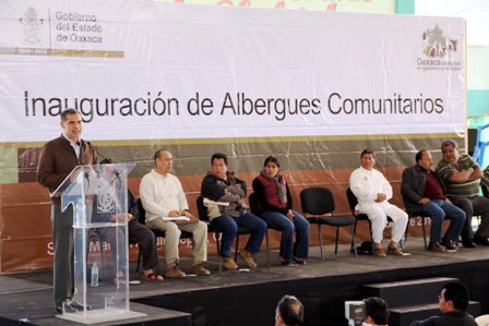 Inauguran albergues comunitarios en Tlahuitoltepec; atenderán a mil 500 personas