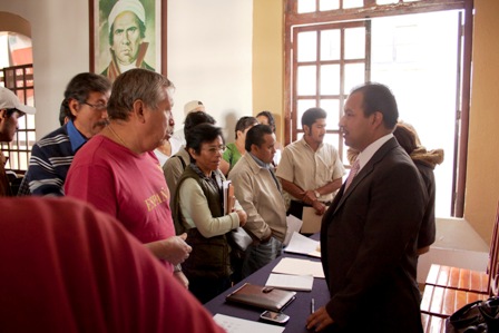 Se organiza el primer “tequio” en el Infonvit 1º de Mayo