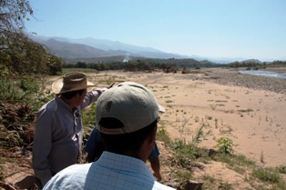 Construirán bordos en márgenes del Río Grande Cuicatlán