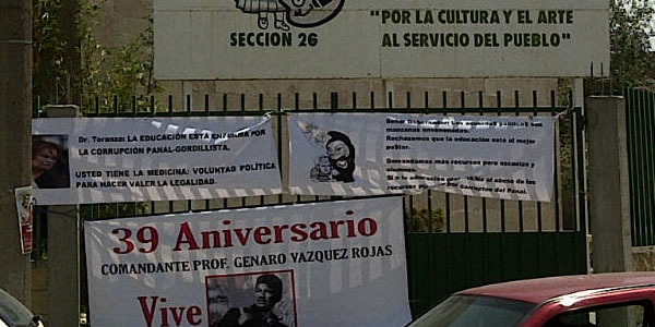 Asamblea Nacional de la CNTE contra la desaparición de Carlos René Román Salazar