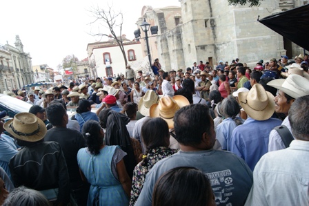 Tensa calma en el Centro Histórico de Oaxaca
