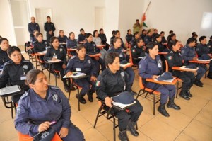 Aprenden técnicas de defensa