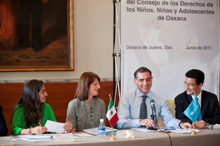 Representante de UNICEF México y Gobernador