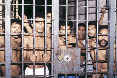 Supervisa centros de detención la CNDH, para evitar la tortura