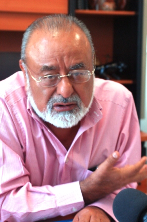 Libran orden de aprehensión contra ex director del Instituto de Educación para Adultos, Cipriano Flores Cruz
