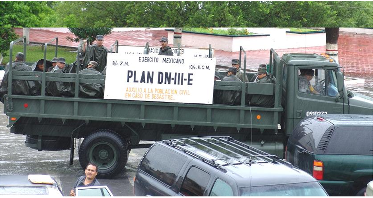 Militares accionan Plan-DN-III en Huexoculco, por desbordamiento de aguas negras
