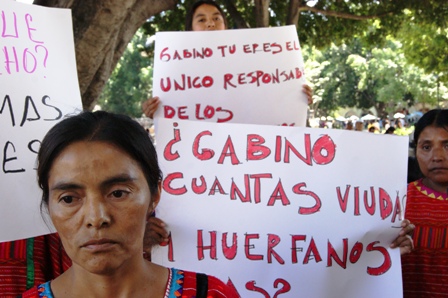 Libres triquis detenidos en Oaxaca, mediante aparo federal y protestas