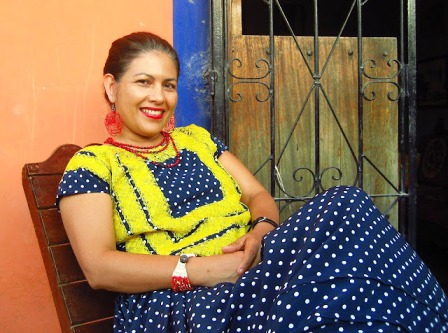PGR detiene Lucila Bettina Cruz Velázquez defensora de derechos humanos,  en  Xadani, Oaxaca