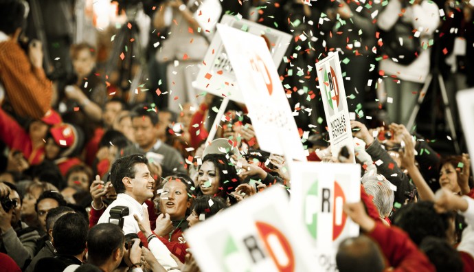 México demanda paz, civilidad y empleo: Peña Nieto