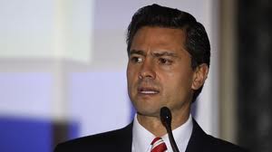 Arriba Enrique Peña Nieto al Tribunal Electoral para recibir su constancia